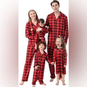 Men’s Brand NEW Christmas Pajama Set / Various Sizes Available